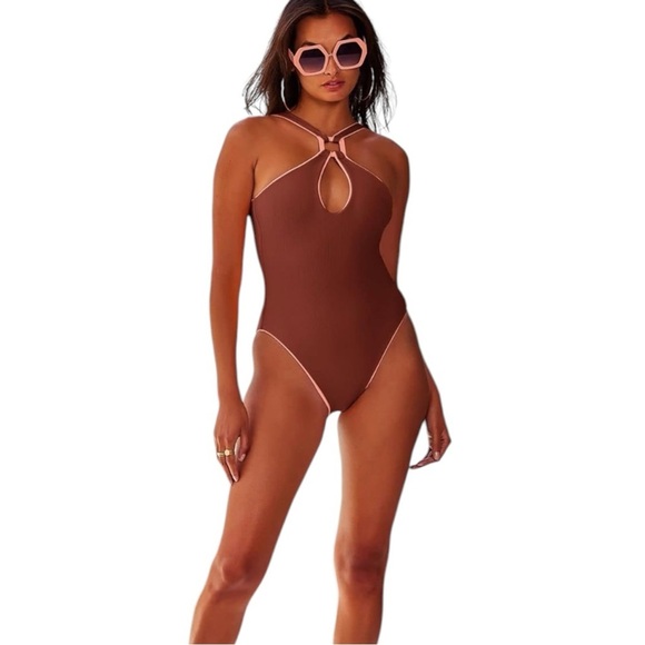 New! BECCA Rib Modern Edge High Neck Reversible Mikayla Cut Out Swimsuit - Picture 3 of 8